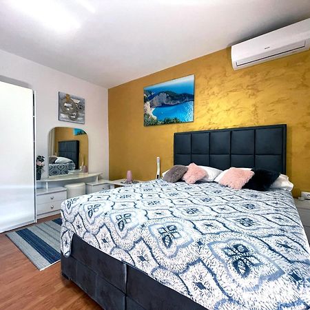 Roma Trogir Apartment ภายนอก รูปภาพ