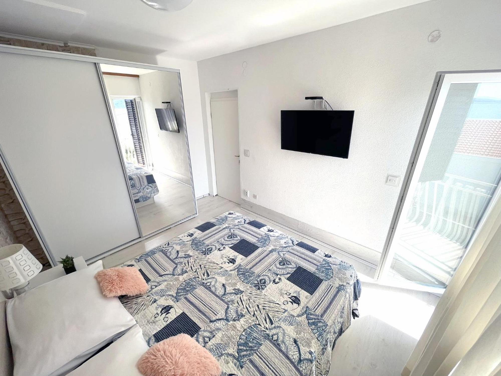 Roma Trogir Apartment ภายนอก รูปภาพ