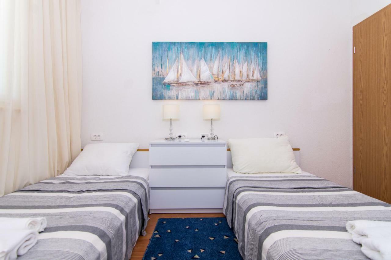 Roma Trogir Apartment ภายนอก รูปภาพ