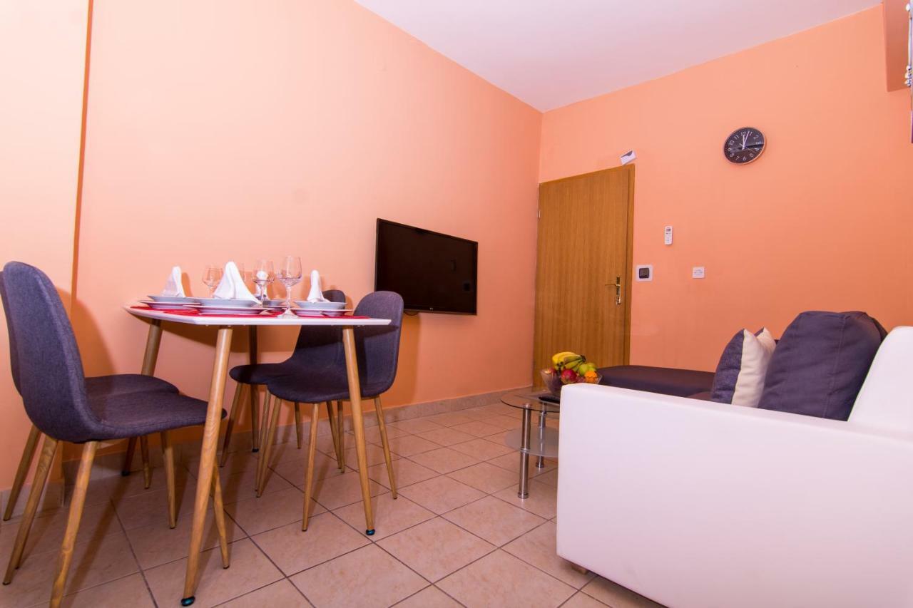 Roma Trogir Apartment ภายนอก รูปภาพ